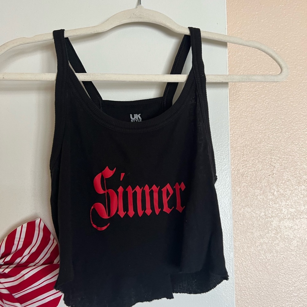 Barley worn cute crop top